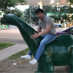 Meet your Posher, Huy